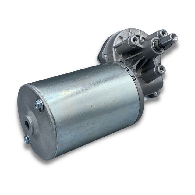 MOT-I-81589_640px electric worm gear motor on white background